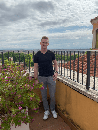 This image has an empty alt attribute; its file name is about-us-pic.png